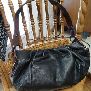 Simply Vera Wang Black Purse with a Brown Strap